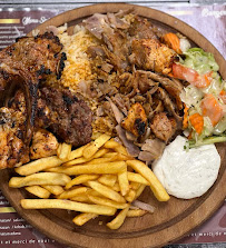 Kebab du Restaurant Les Tonnelles De Kasya à Vitrolles - n°5
