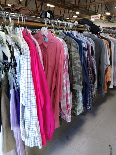 Thrift Store «Super Thrift Store Rescue Mission», reviews and photos, 13422 Saticoy St, North Hollywood, CA 91605, USA