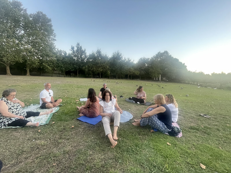 Shala - Academia de Yoga