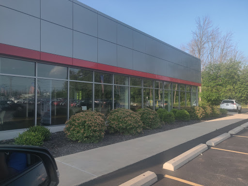 Car Dealer «Vanderstyne Toyota», reviews and photos, 4374 W Ridge Rd, Rochester, NY 14626, USA