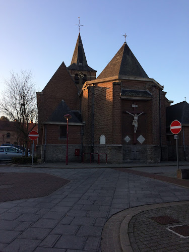 Sint-Bartholomeuskerk, Steenput - Kerk