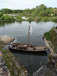 Photo n°23 de LE RELAIS DE MANTELOT à Châtillon-sur-Loire ()