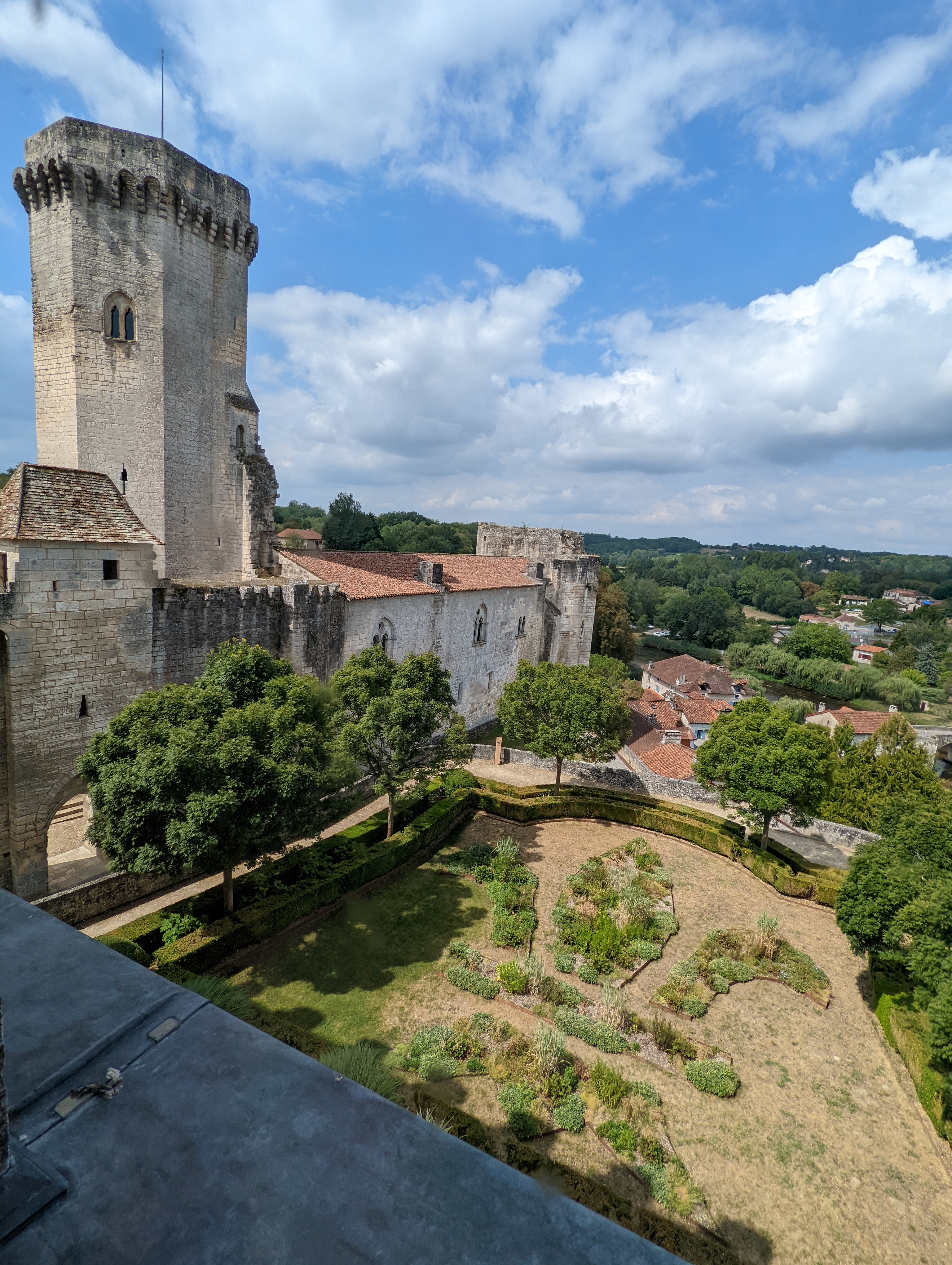 Photo n° 48 de l'avis de Christophe.a fait le 15/08/2022 à 12:13