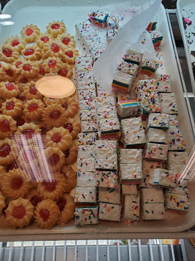 Pastry Shop «Lyndhurst Pastry Shop», reviews and photos, 256 Ridge Rd, Lyndhurst, NJ 07071, USA