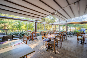 Photo n°2 de Bistrot de pays l'Authentic à Caseneuve ()