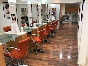 Camille Albane - Coiffeur Poissy