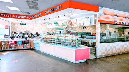 Bakery «Krispy Kreme Doughnuts», reviews and photos, 2146 Leghorn St, Mountain View, CA 94043, USA