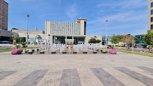 Shopping Mall «Crown Center», reviews and photos, 2450 Grand Blvd, Kansas City, MO 64108, USA