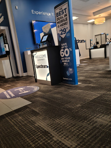 Cable Company «Spectrum», reviews and photos, 27001 US Hwy 19 N #2039, Clearwater, FL 33761, USA