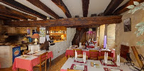 Atmosphère du Restaurant La Raclette à l'Ancienne à Châteauroux - n°7