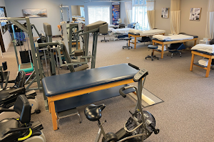 HealthQuest Physical Therapy - Troy image