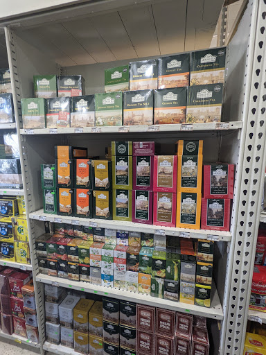 Fresh Food Market «Shiraz Market», reviews and photos, 8486 Tyco Rd, Vienna, VA 22182, USA