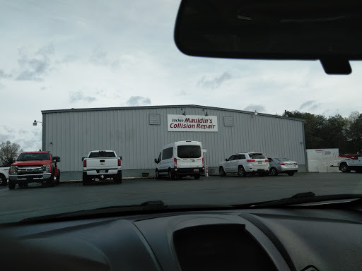 Auto Body Shop «Jackie Mauldins Collision Repair», reviews and photos, 561 Woodruff Rd, Greenville, SC 29607, USA