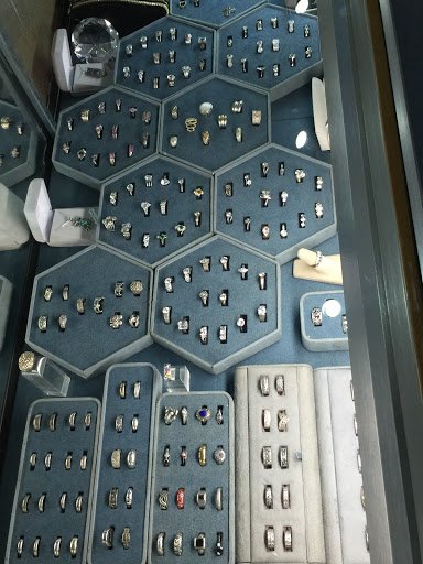 Jeweler «American Jeweler», reviews and photos, 3837 N High School Rd # 6, Indianapolis, IN 46254, USA