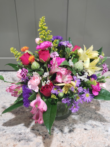 Florist «Carrolls Florist of Beverly», reviews and photos, 385 Cabot St, Beverly, MA 01915, USA