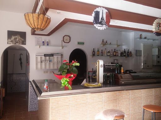 Bar NADIA - C. Valladolid, 29640 Fuengirola, Málaga