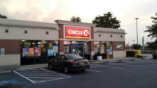 Shopping Mall «Long Gate Shopping Center», reviews and photos, 4814 Hale Haven Dr, Ellicott City, MD 21043, USA