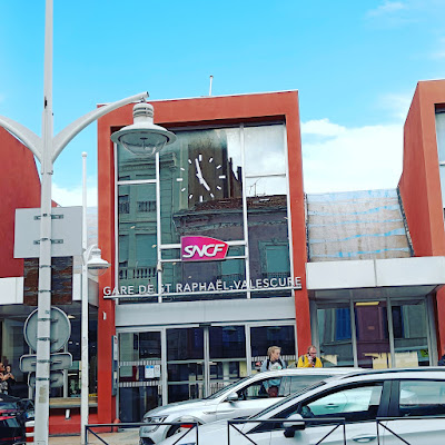 Boutique SNCF à Saint-Raphaël