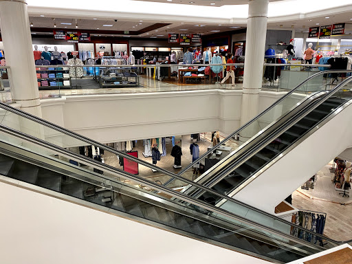 Department Store «Lord & Taylor», reviews and photos, 158 Walt Whitman Rd, Huntington Station, NY 11746, USA