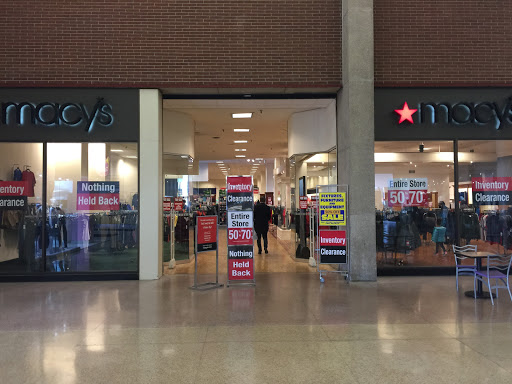 Shopping Mall «Eastland Center», reviews and photos, 18000 Vernier Rd, Harper Woods, MI 48225, USA