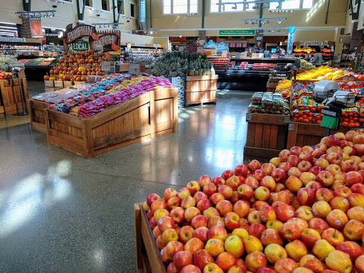 Grocery Store «Market District Supermarket», reviews and photos, 100 Settlers Ridge Center Dr, Pittsburgh, PA 15205, USA