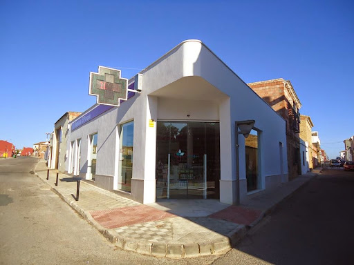 Información y opiniones sobre Farmacia El Parque de Pilas