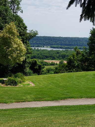 Golf Course «Guttenberg Golf & Country Club», reviews and photos, 28126 US-52, Guttenberg, IA 52052, USA