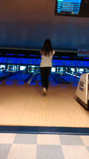 Bowling Alley «Almont Hideway Lanes», reviews and photos, 4550 Howland Rd, Almont, MI 48003, USA