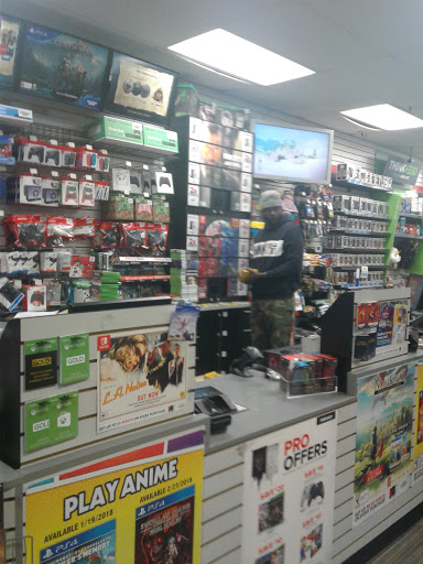 Video Game Store «GameStop», reviews and photos, 215 W Merrick Rd, Valley Stream, NY 11580, USA