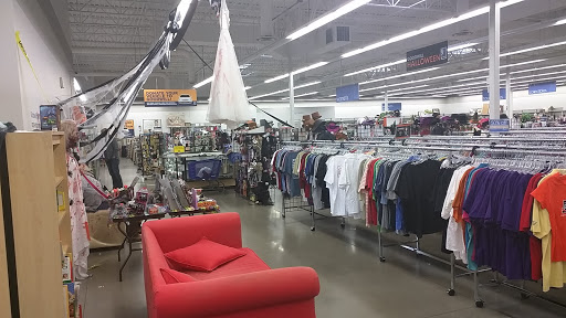 Thrift Store «Goodwill Highlands Ranch», reviews and photos, 8585 Poplar Way, Highlands Ranch, CO 80130, USA