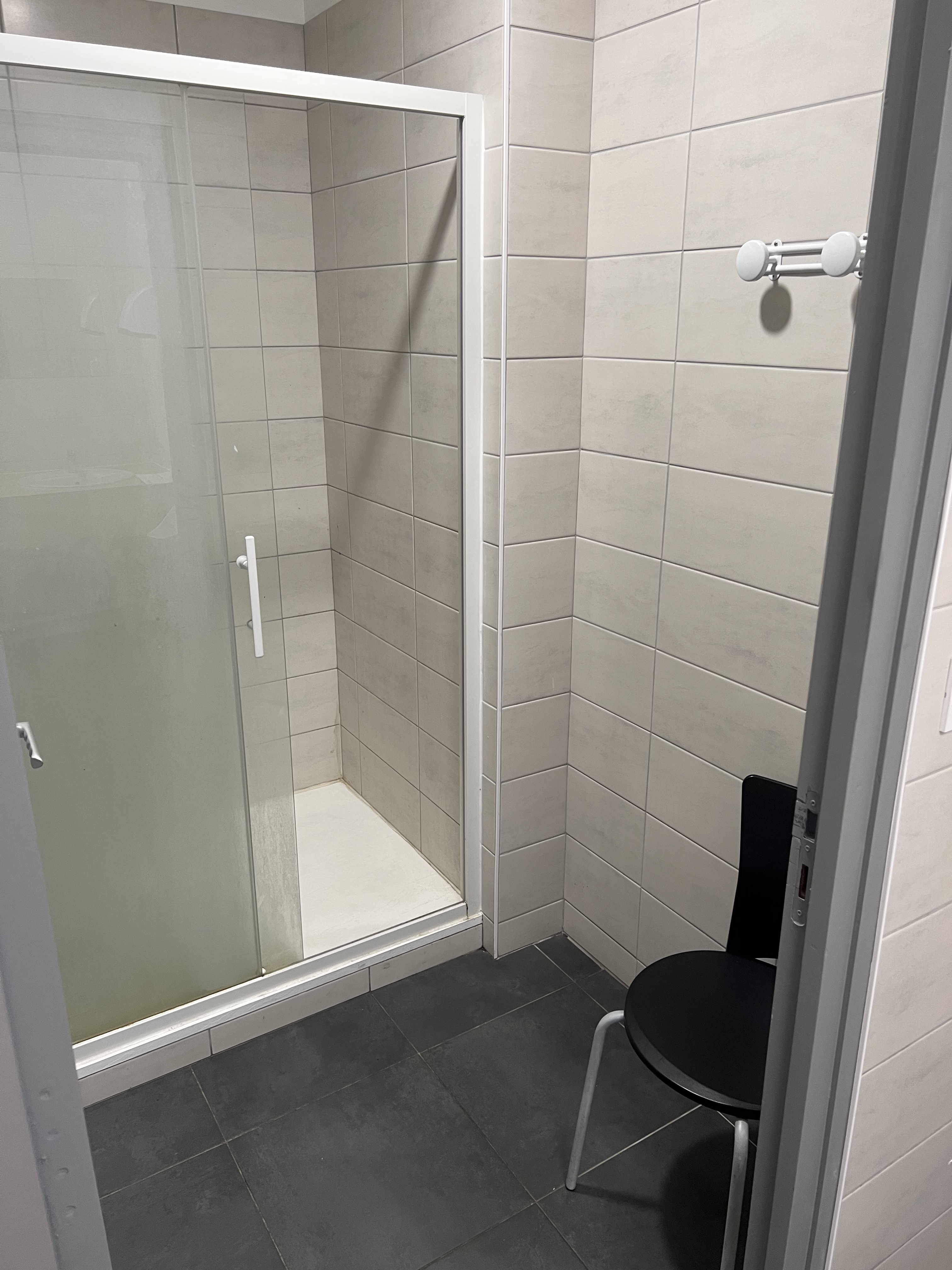 Photo n° 1 de l'avis de dalnoboy_evgeniy. fait le 01/06/2023 à 10:46