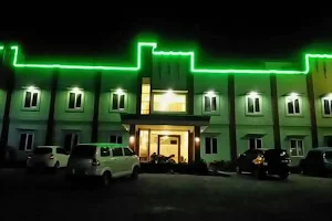Green Hill Hotel Alahanpanjang image