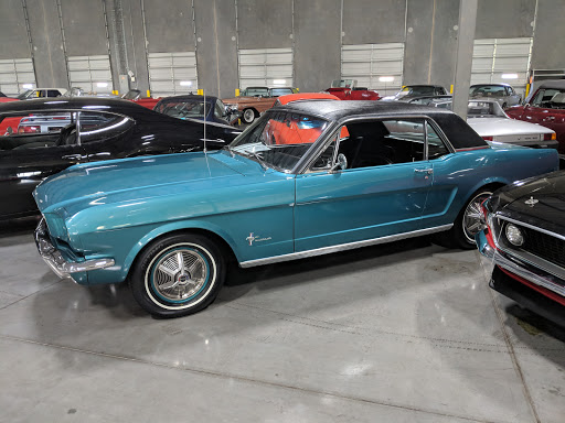 Car Dealer «Gateway Classic Cars Tampa», reviews and photos, 351 30th St NE, Ruskin, FL 33570, USA