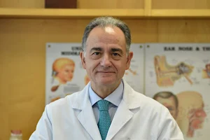 Dr. Carlos Magriñà | Otorrino | ENT doctor image