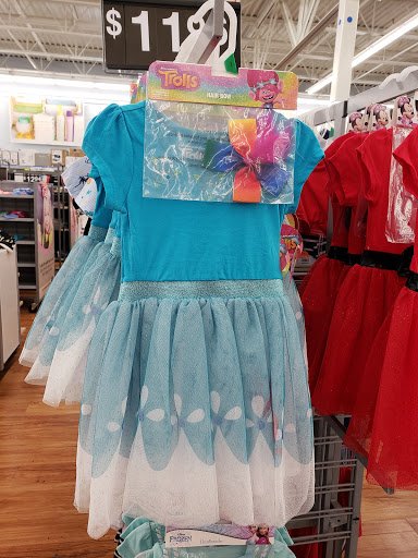 Department Store «Walmart Supercenter», reviews and photos, 620 Gravel Pike, East Greenville, PA 18041, USA