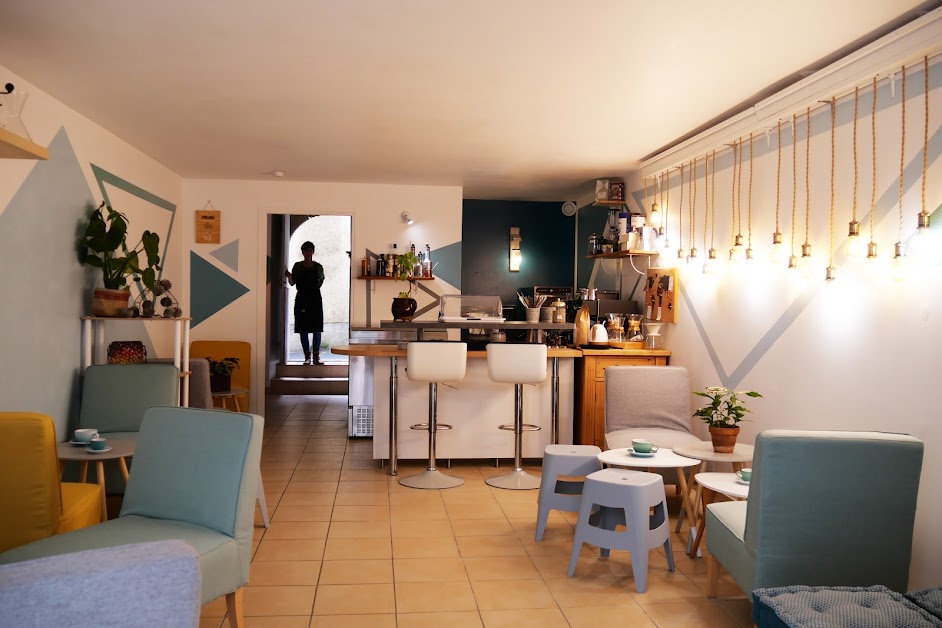 pilea.café - café, torréfaction, thés, petite restauration à Beaulieu-sur-Dordogne