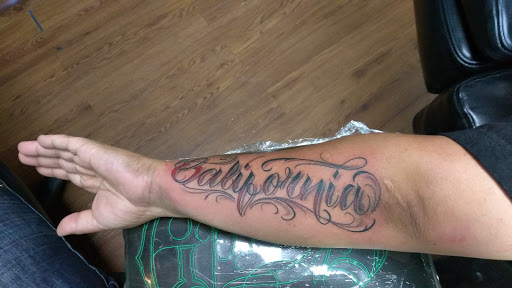 Tattoo Shop «Cloud 9 Tattoos», reviews and photos, 6321 Folsom Blvd, Sacramento, CA 95819, USA