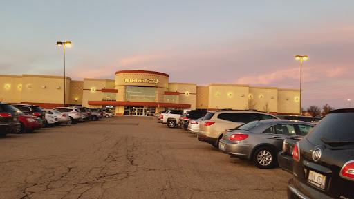 Movie Theater «United Artists Commerce Township 14», reviews and photos, 3033 Springvale Dr, Walled Lake, MI 48390, USA