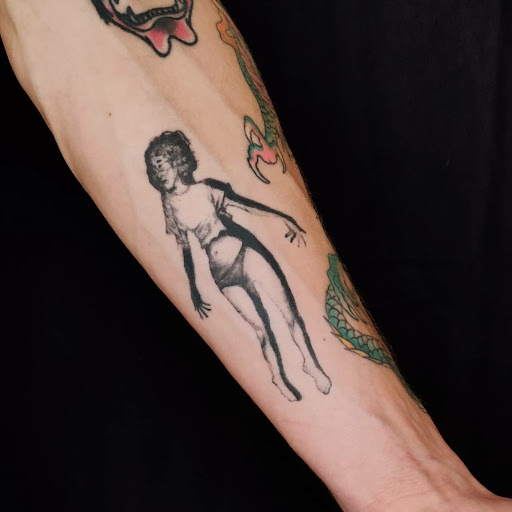 Tattoo Shop «Skin Quest Tattoos», reviews and photos, 3747 Broadway, Kansas City, MO 64111, USA