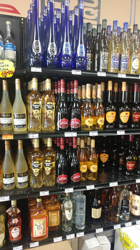 Grocery Store «Malincho Euro Market & Prestige Liquor», reviews and photos, 1475 Lee St, Des Plaines, IL 60018, USA
