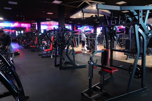 Health Club «USA FITNESS SUPER CENTER», reviews and photos, 13640 Foothill Blvd, Sylmar, CA 91342, USA