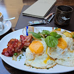 Photo n°1 de l'avis de gumbo.k fait le 19/08/2023 à 15:23 sur le  Zeitlos an der alten Stadtmauer à Erding