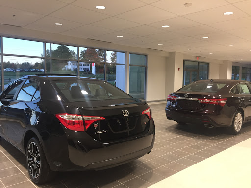 Car Dealer «Vanderstyne Toyota», reviews and photos, 4374 W Ridge Rd, Rochester, NY 14626, USA