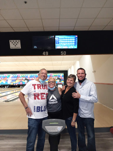 Bowling Alley «Pin Street At Fort Myers», reviews and photos, 4140 Fowler St, Fort Myers, FL 33901, USA