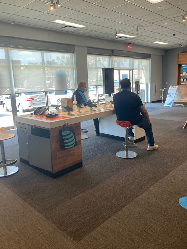 Cell Phone Store «AT&T», reviews and photos, 3502 Tyler St #103, Riverside, CA 92503, USA