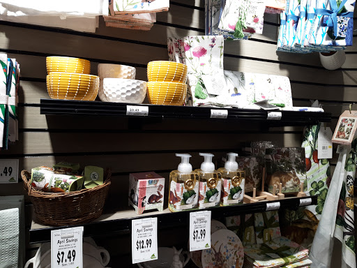 Grocery Store «Ballard Market», reviews and photos, 1400 NW 56th St, Seattle, WA 98107, USA