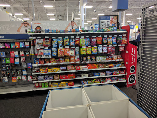 Electronics Store «Best Buy», reviews and photos, 3549 W Shore Dr, Holland, MI 49424, USA