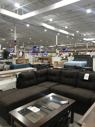 Furniture Store «American Furniture Warehouse», reviews and photos, 3900 W Gate City Blvd, Greensboro, NC 27407, USA
