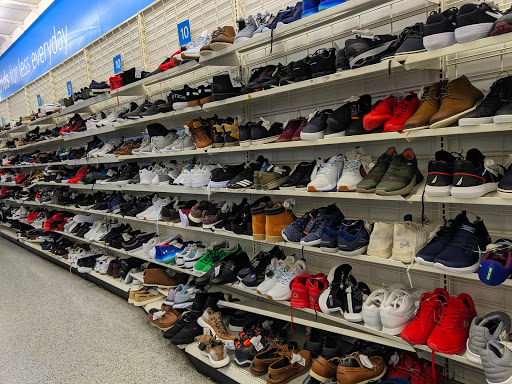 Clothing Store «Ross Dress for Less», reviews and photos, 2327 Street Rd, Bensalem, PA 19020, USA