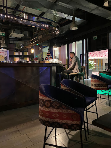 Komentari i recenzije Ozon Café Bar
